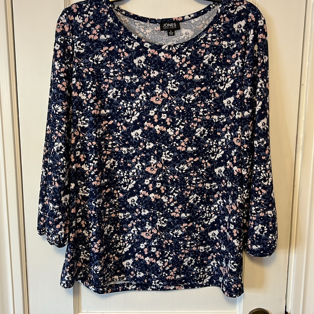 Jones New York Women's Floral Top Blue and Pink Size L